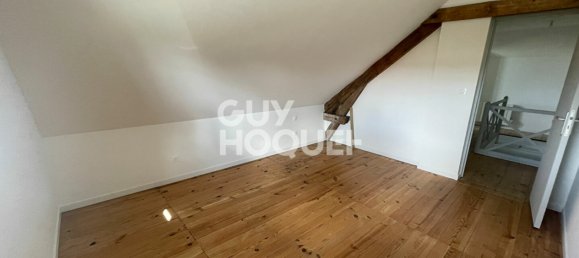 4 bedrooms House in Peronne, France No. 233428 9