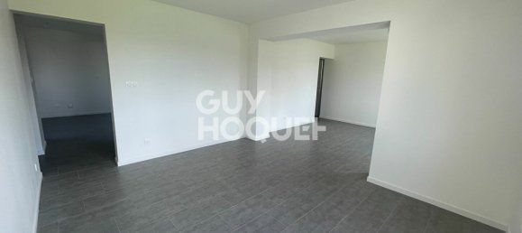 4 bedrooms House in Peronne, France No. 233428 2