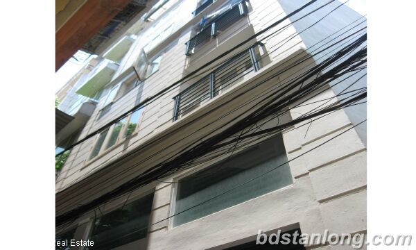 1 Schlafzimmer Wohnung in Ba Dinh, Vietnam, Nr. 6724