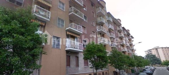 3-salle Appartement à Cinisello Balsamo, Italy No. 4494 4