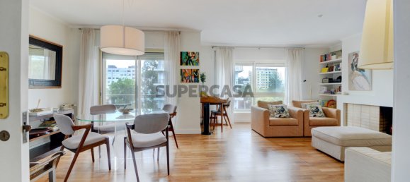 Apartamento de 3 dormitorios en Porto, Portugal No. 192595 4