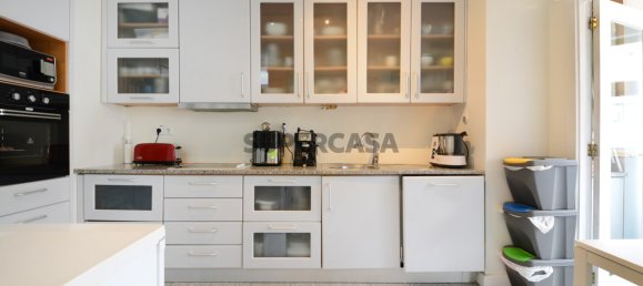 Apartamento de 3 dormitorios en Porto, Portugal No. 192595 20