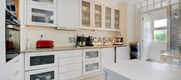 Apartamento de 3 dormitorios en Porto, Portugal No. 192595 21