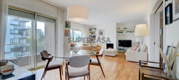 Apartamento de 3 dormitorios en Porto, Portugal No. 192595 5