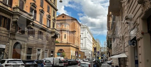 50m² Commercial property in Rome, Italy No. 222231 4