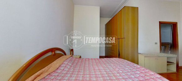 2-salle Appartement à Seveso, Italy No. 305121 11