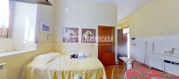 2-salle Appartement à Seveso, Italy No. 305121 5