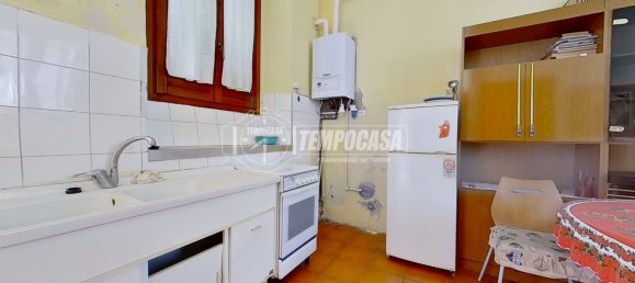 2-salle Appartement à Seveso, Italy No. 305121 3