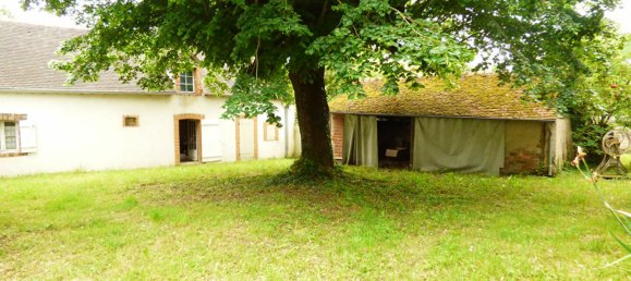 Casa de 3 dormitorios en Les Bordes, France No. 239159 4