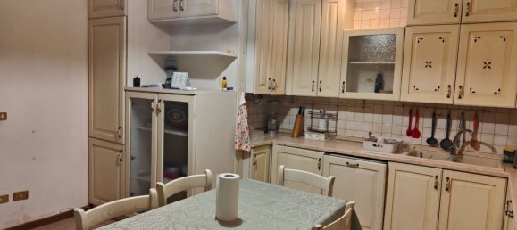 8 rooms House in Verona, Italy No. 59964 4