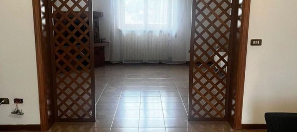8 rooms House in Verona, Italy No. 59964 15