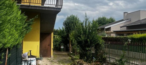 8 rooms House in Verona, Italy No. 59964 43