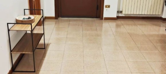 8 rooms House in Verona, Italy No. 59964 6