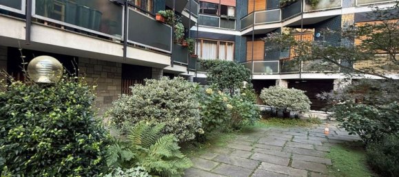 Apartamento de 2 habitaciónes en Milan, Italy No. 260649 14