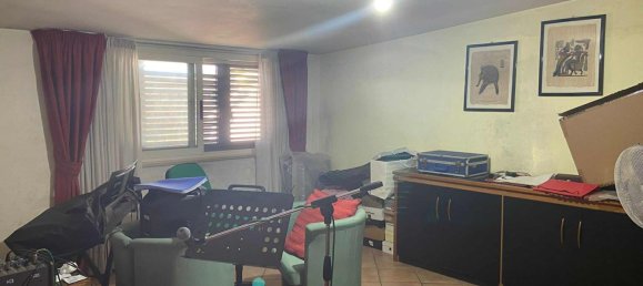 8 غرف نوم منزل في Marcianise, Italy رقم 349333 42