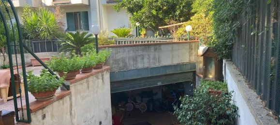 8 غرف نوم منزل في Marcianise, Italy رقم 349333 43