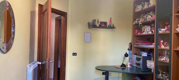 8 غرف نوم منزل في Marcianise, Italy رقم 349333 32