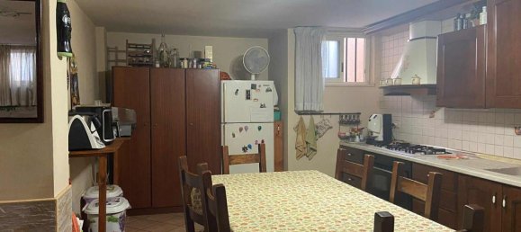 8 غرف نوم منزل في Marcianise, Italy رقم 349333 24