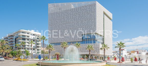 Villa de 5 dormitorios en Estepona, Spain No. 40454 18