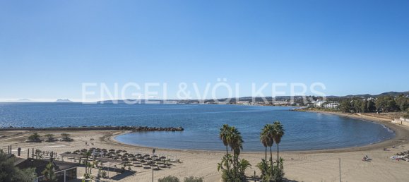 Villa de 5 dormitorios en Estepona, Spain No. 40454 23