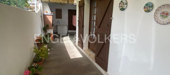 Villa de 5 dormitorios en Estepona, Spain No. 40454 4