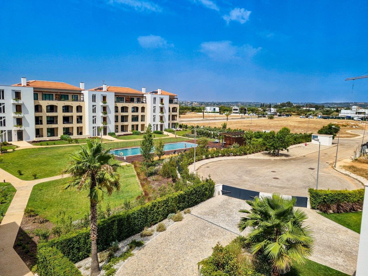 Apartamento de 2 divisões em Quarteira, Portugal N.º 335565