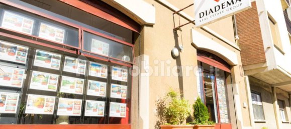 1-salle Propriété commerciale à Albizzate, Italy No. 70909 14