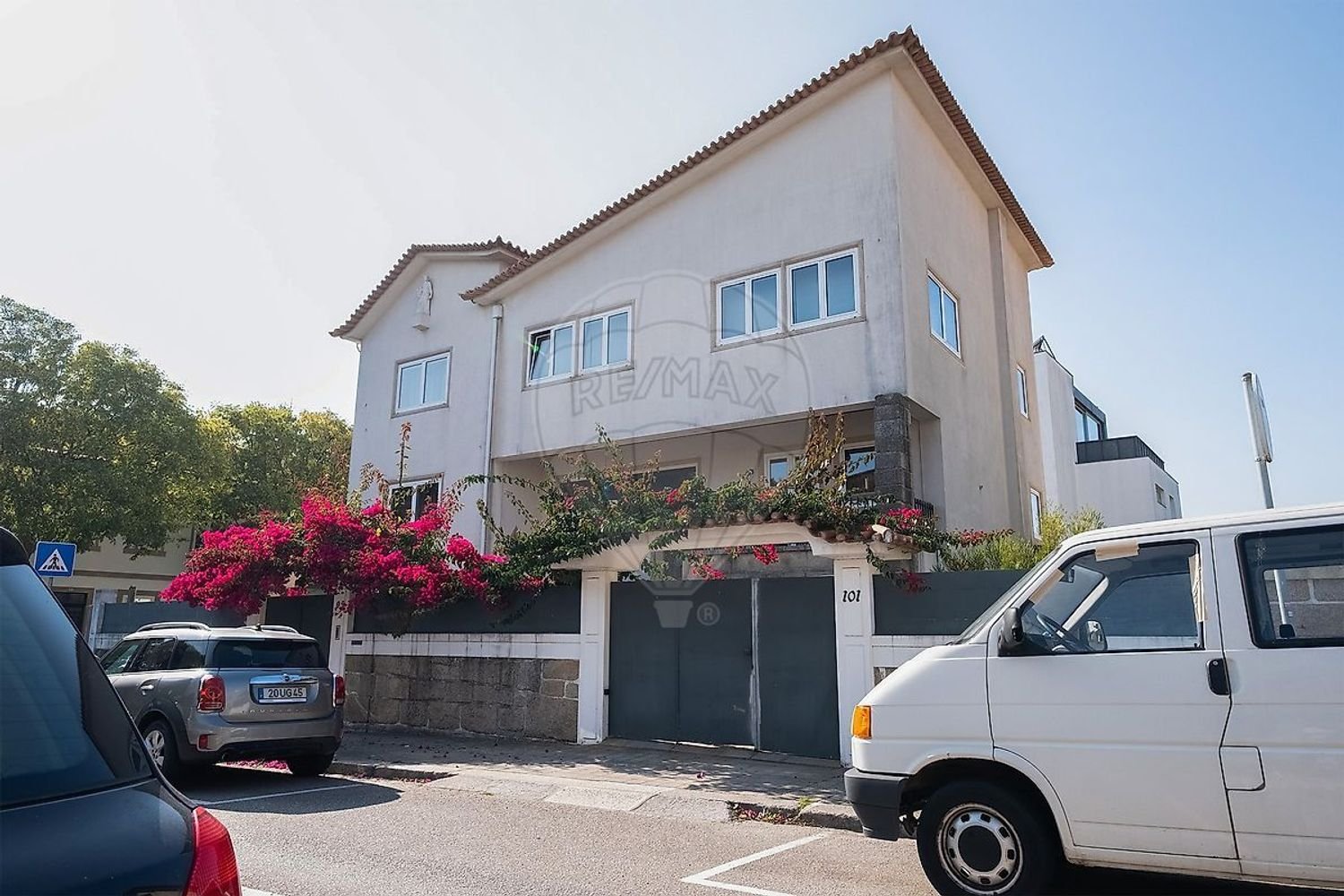 5 bedrooms House in Porto, Portugal No. 346197