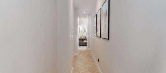 Apartamento de 3 dormitorios en Madrid, Spain No. 125096 11