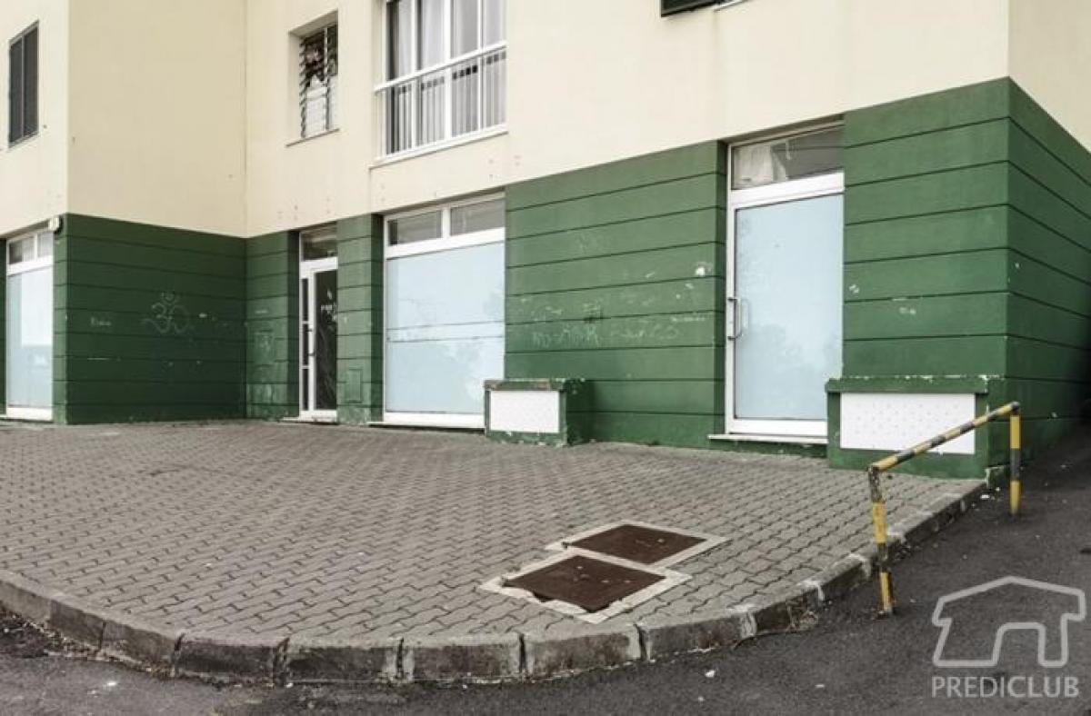 111m² Shop in Santa Cruz, Portugal No. 1836