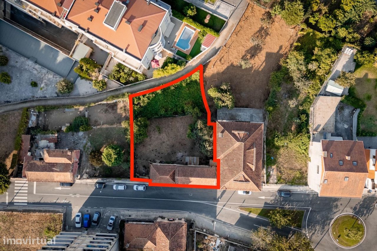 3 bedrooms House in Sao Joao da Madeira, Portugal No. 254037