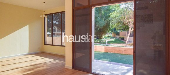 Таунхаус с 4 спальнями в Jumeirah Islands, ОАЭ № 99555 8