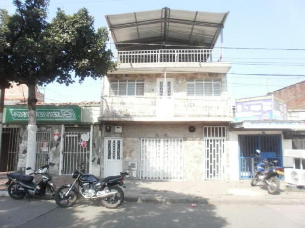 10 bedrooms House in Valle del Cauca, Colombia No. 3387