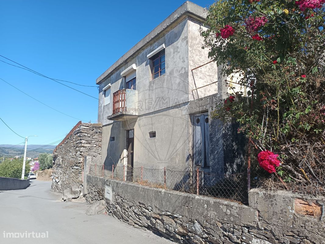 Casa de 2 dormitorios en Vila Real, Portugal No. 22012