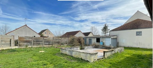 Casa de 2 dormitorios en Viglain, France No. 103500 8