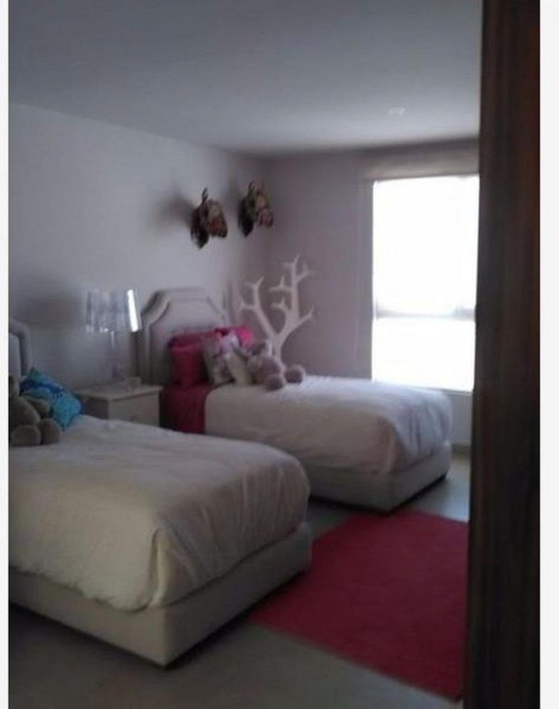 3 bedrooms House in El Marques, Mexico No. 162780