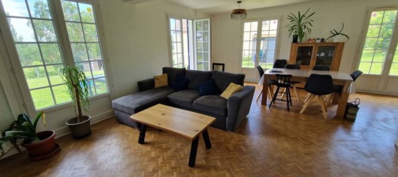 5 bedrooms Villa in Cherisy, France No. 157024 3