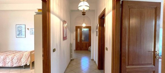 Villa de 5 dormitorios en Sora, Italy No. 56390 17