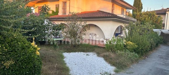 5 Schlafzimmer Villa in Forte dei Marmi, Italy, Nr. 188662 3