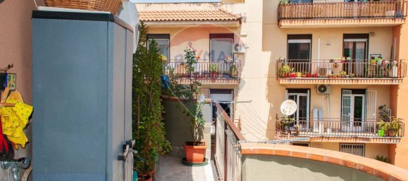 3 bedrooms Apartment in Catania, Italy No. 270536 29