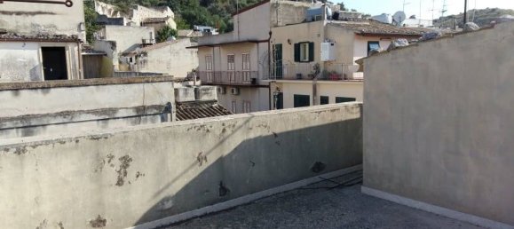 4 rooms Duplex in Scicli, Italy No. 256306 10