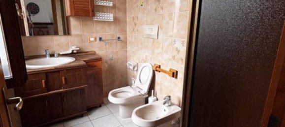 2 chambres Appartement à Malnate, Italy No. 299781 10