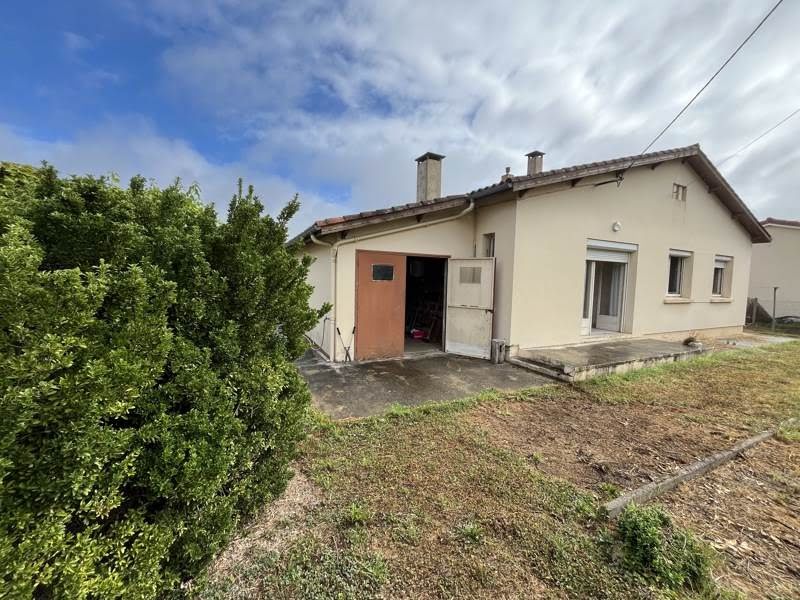 3 bedrooms House in Eauze, France No. 293601