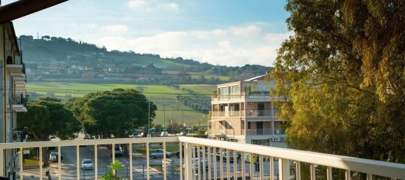 3-salle Appartement à Fermo, Italy No. 153454 14