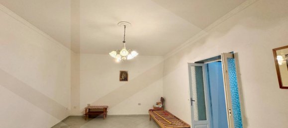 4-Zimmer Gewerbliche Immobilie in Triggiano, Italy, Nr. 20035 9