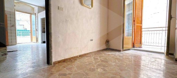 4-Zimmer Gewerbliche Immobilie in Triggiano, Italy, Nr. 20035 13