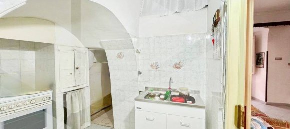 4-Zimmer Gewerbliche Immobilie in Triggiano, Italy, Nr. 20035 8