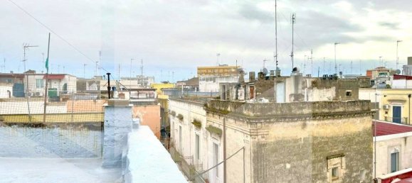 4-Zimmer Gewerbliche Immobilie in Triggiano, Italy, Nr. 20035 19