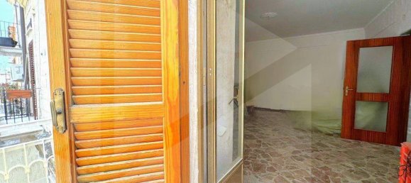 4-Zimmer Gewerbliche Immobilie in Triggiano, Italy, Nr. 20035 14