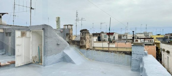 4-Zimmer Gewerbliche Immobilie in Triggiano, Italy, Nr. 20035 20